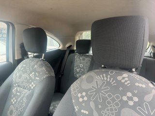 /photos/9811/6ae81102-4cde-9eaa-3693-5e30dc1f4ad3_i320x240.jpg